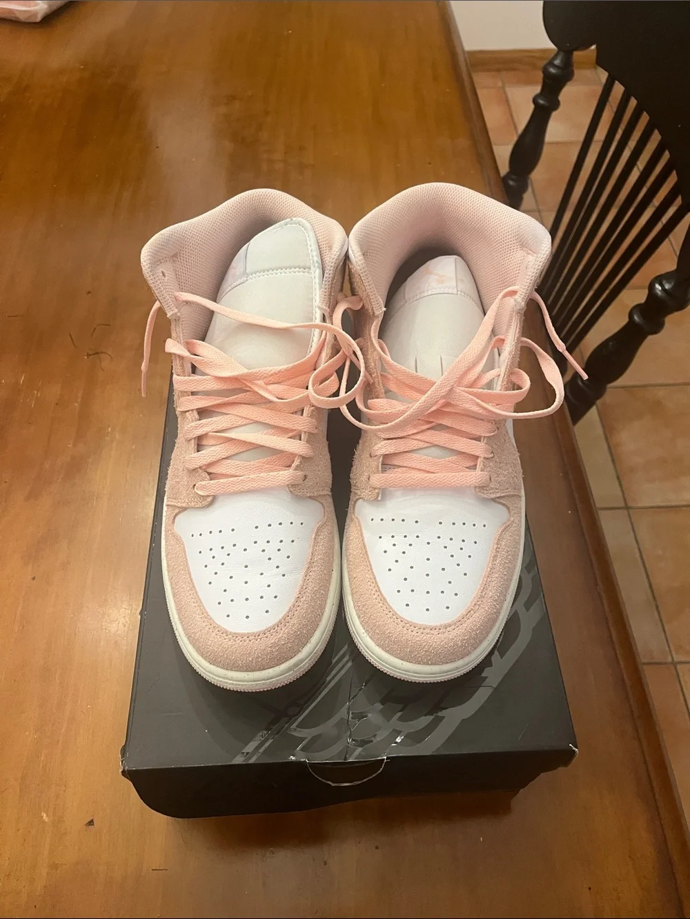 Jordan Men's Sneakers White and Light Pink